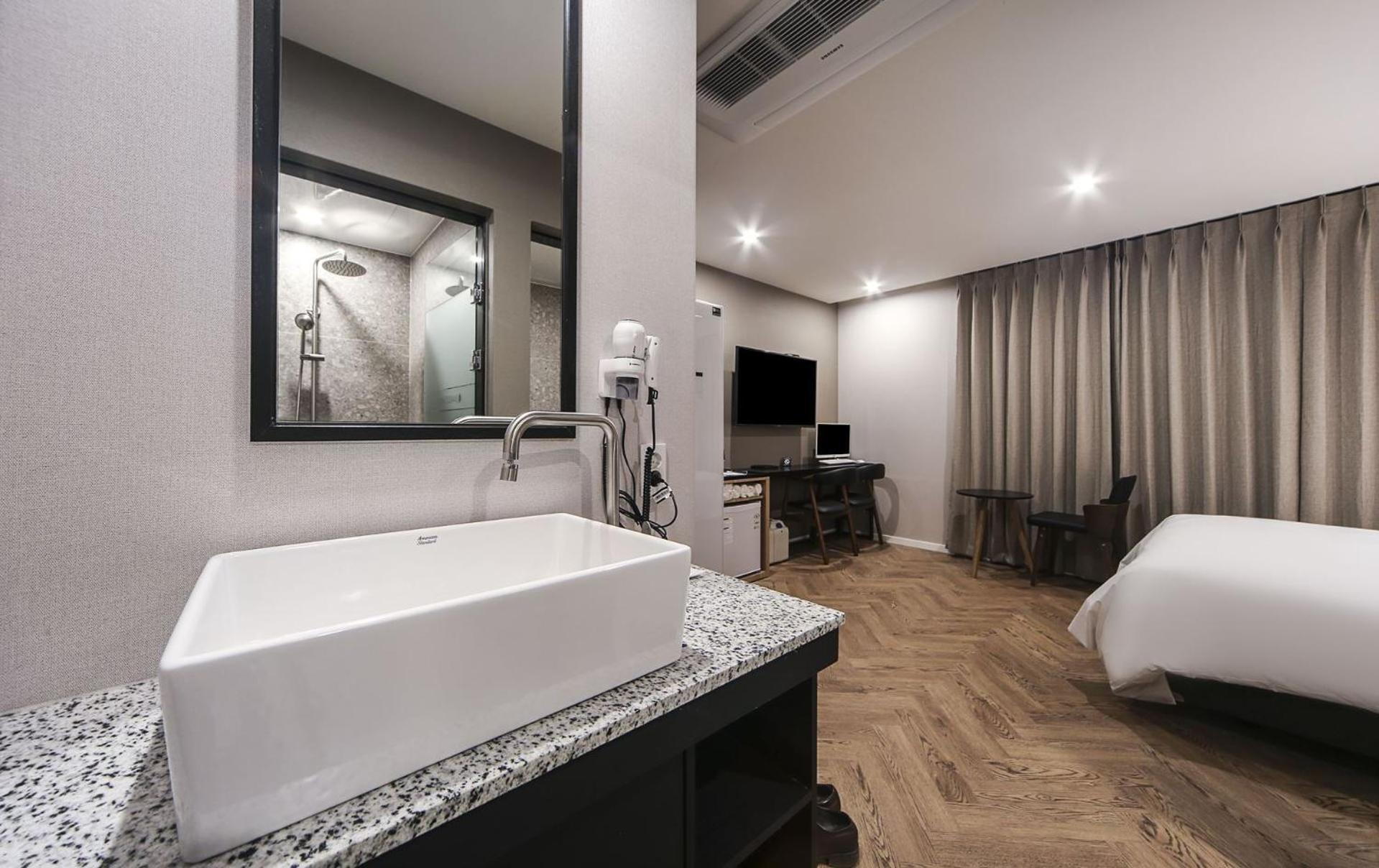 Maron Hotel Nampo بوسان المظهر الخارجي الصورة